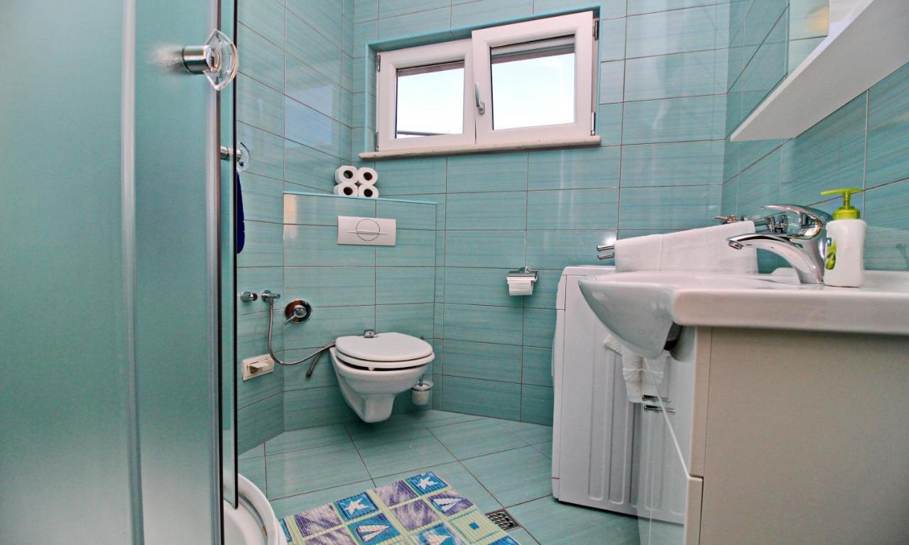 Apartments Gusti ดราเช ภายนอก รูปภาพ