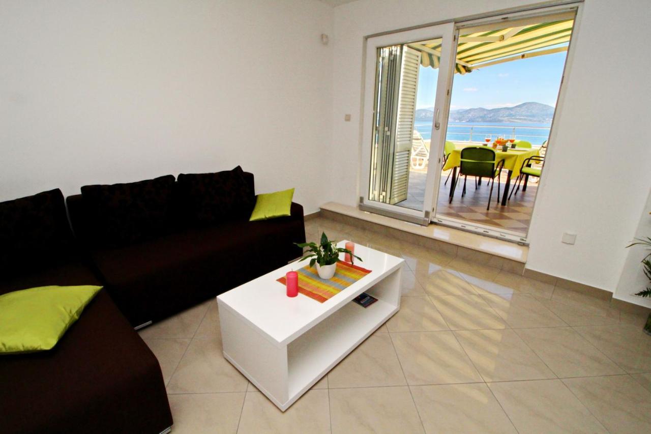 Apartments Gusti ดราเช ภายนอก รูปภาพ